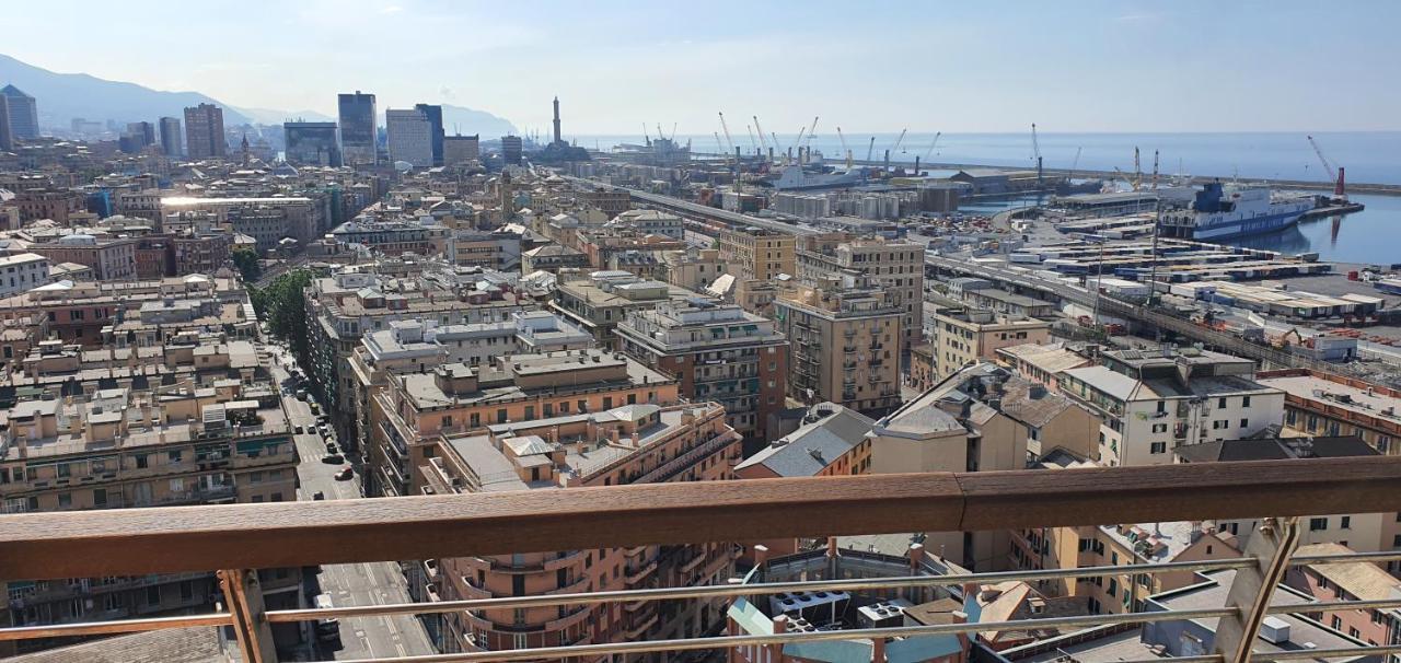Attico Con Vista Su Genova 아파트 외부 사진