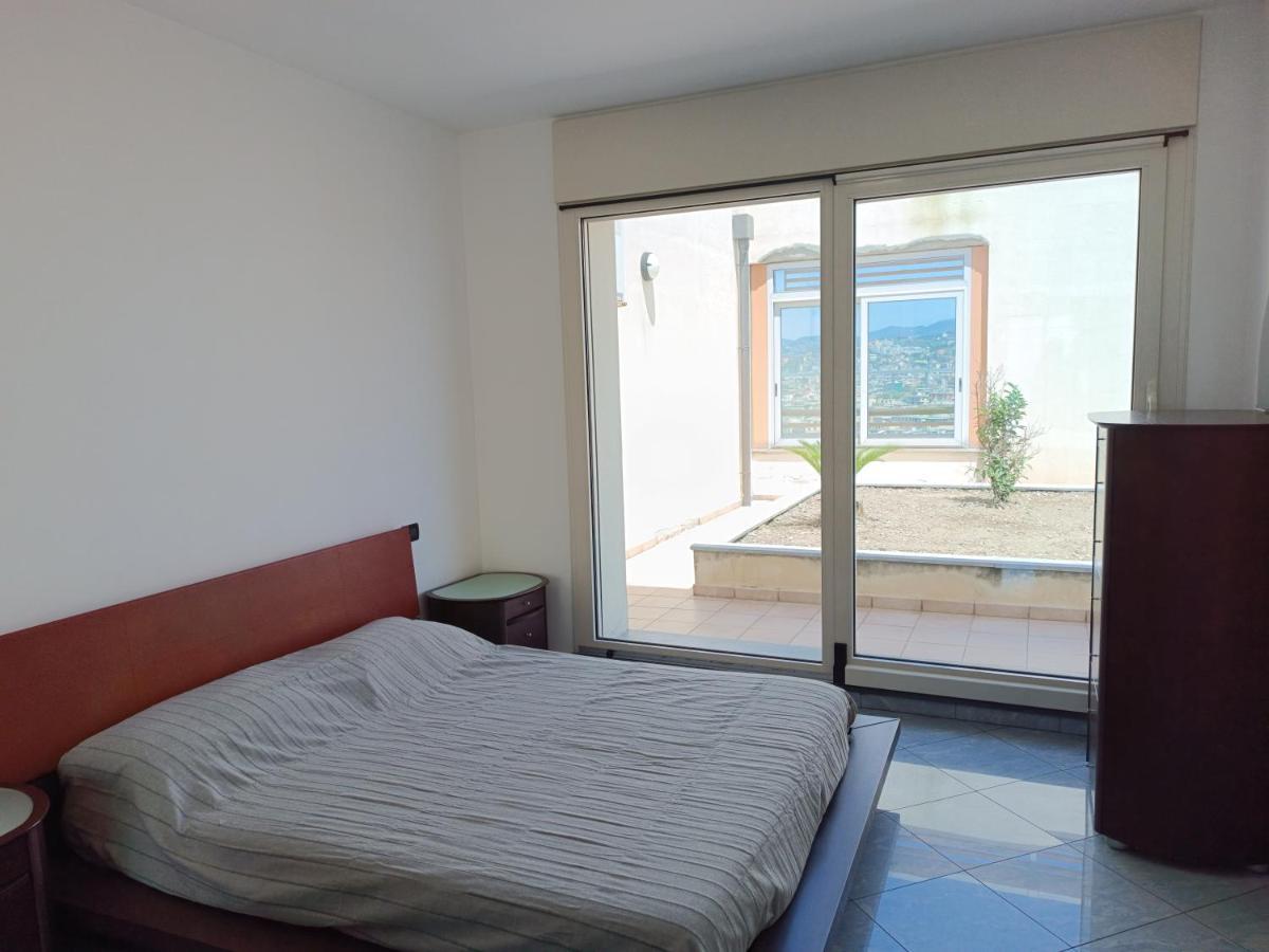 Attico Con Vista Su Genova 아파트 외부 사진