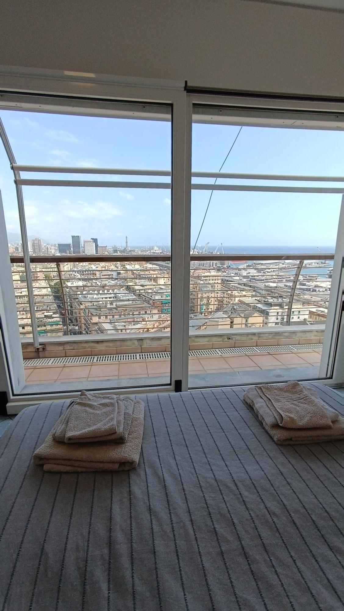 Attico Con Vista Su Genova 아파트 외부 사진