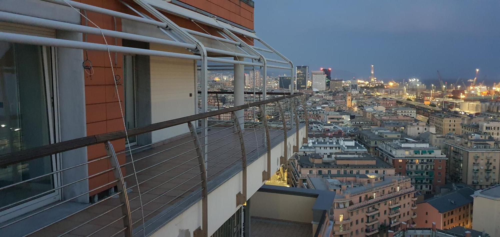 Attico Con Vista Su Genova 아파트 외부 사진
